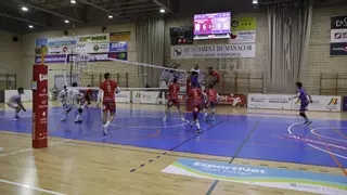 El Grupo Rafael Afonso San Roque pierde su imbatibilidad en Manacor