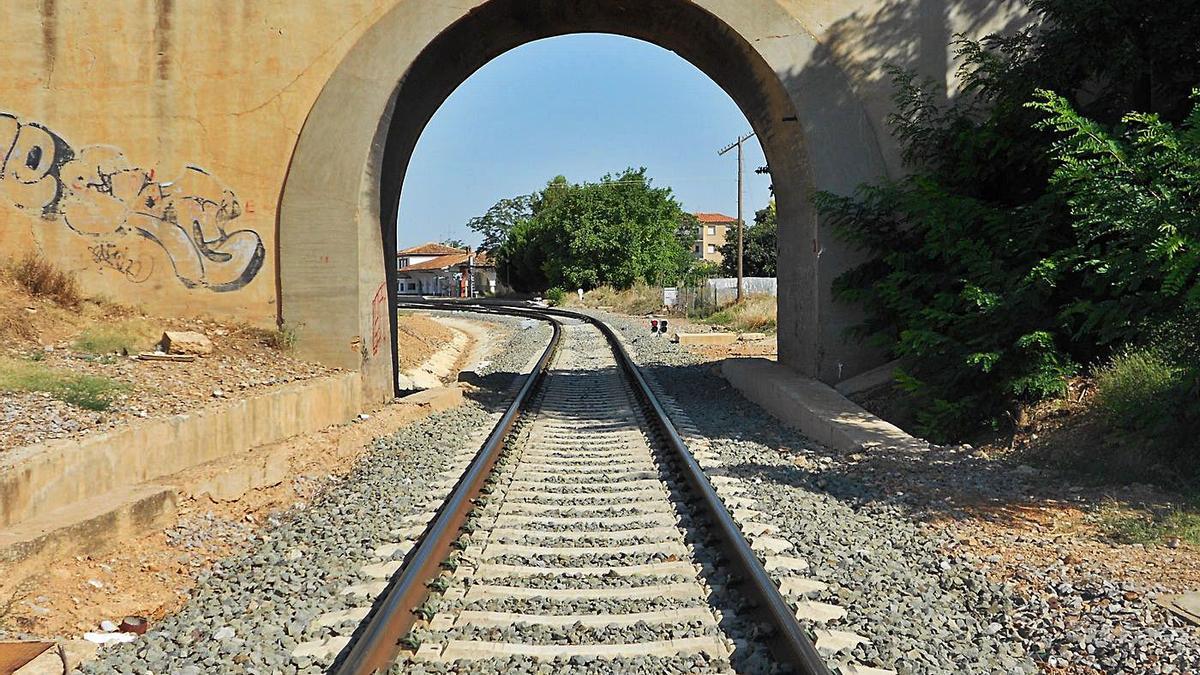 El proyecto contempla la construcción de un nuevo puente en la misma ubicación. | SERVICIO ESPECIAL