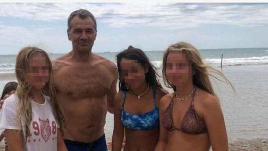 Toni Cantó salva de morir ahogadas a tres adolescentes en Orpesa