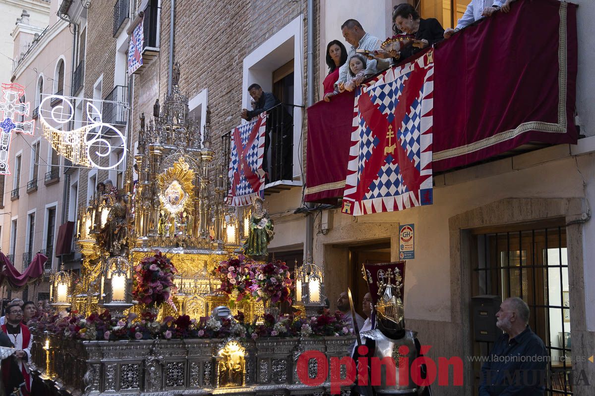 Fiestas de Caravaca | Procesión de día 3 de mayo (Procesión, parlamento y baño)