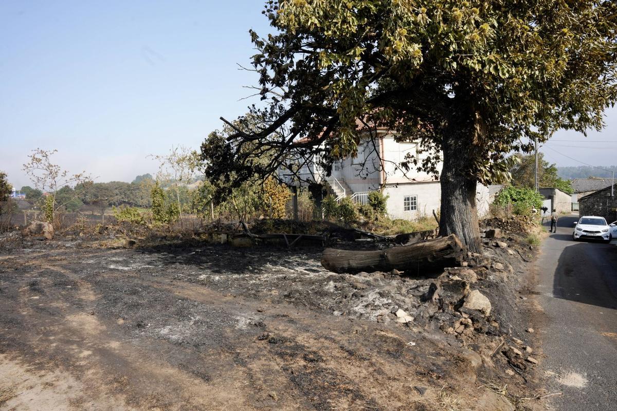 Situación de los incendios activos en Galicia el 13 de agosto