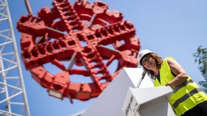 Arrenca el muntatge de la gran tuneladora que completarà l’L9