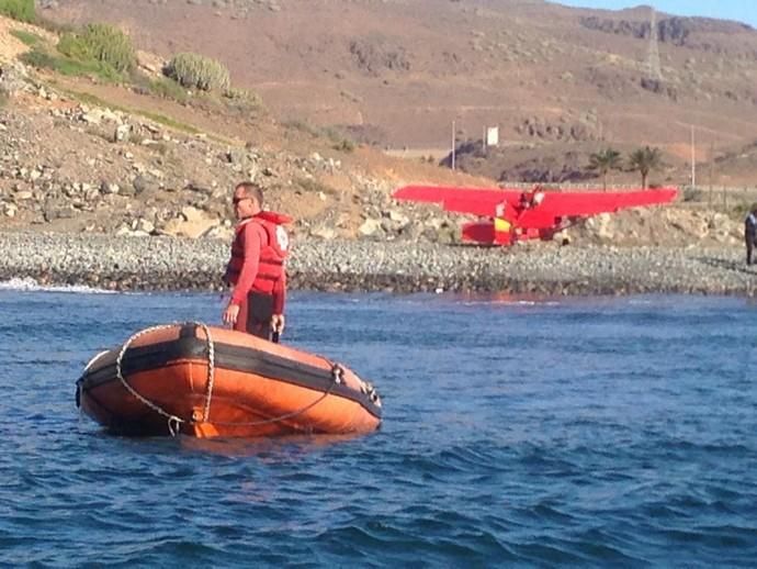 Cae una avioneta cerca de la Playa de Tarajalillo