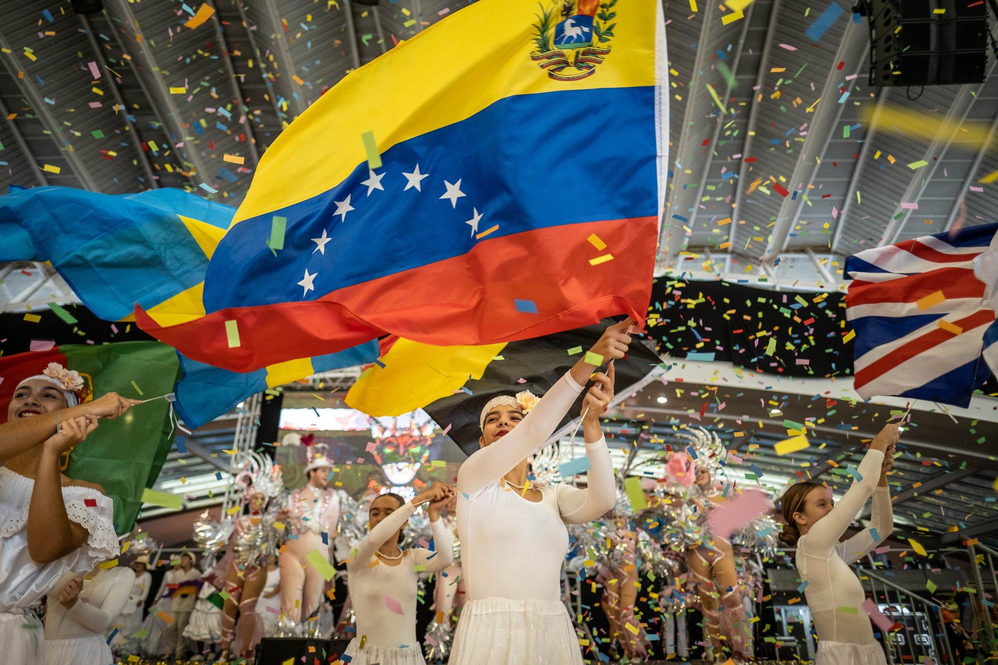 Un homenaje en Tenerife al Carnaval Internacional en la Feria Tricontinental de Artesanía