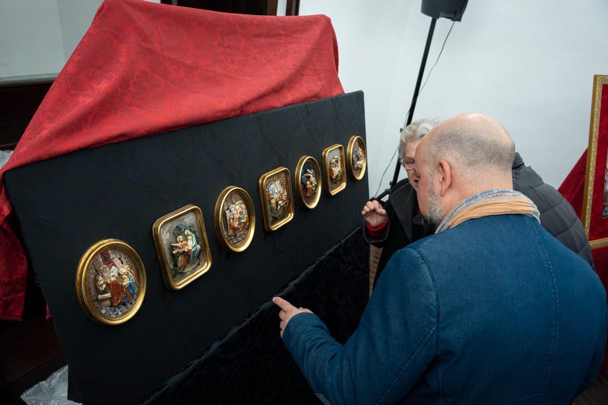 Cartelas de los Siete Dolores, obras del artista ilicitano José Vicente Bonete Ruiz