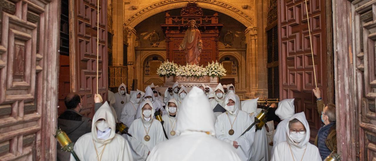 VÍDEO | Procesión de Luz y Vida de la Semana Santa de Zamora 2022