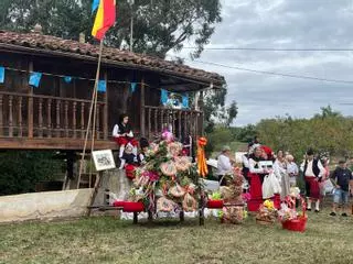 Deva impulsa su tradicional subasta del ramo con lotes de comida y bebida, una air fryer o varias camisetas del Sporting