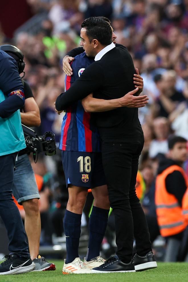 Las imágenes de la despedida de Jordi Alba, Busquets... ¡y el Camp Nou!