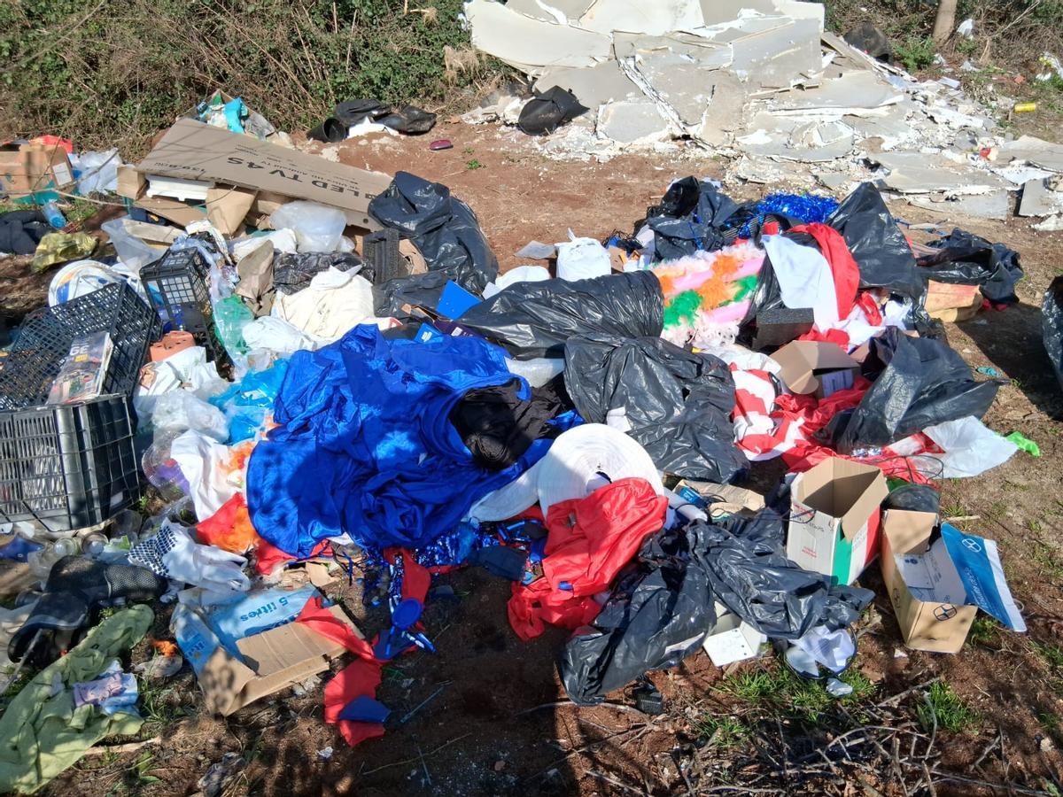 L'abocament descobert pels Mossos a Fornells de la Selva.