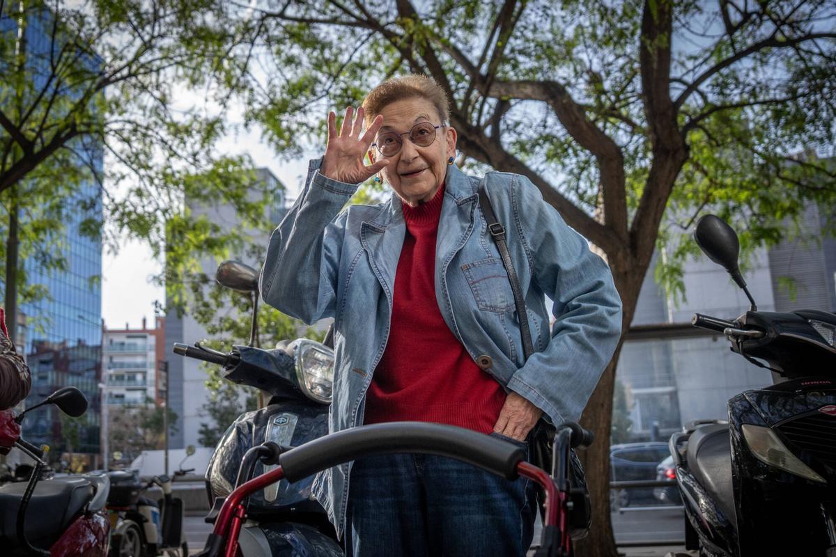 Este lunes 19 de mayo declaró Blanca Serra, torturada en la Jefatura de Policía de Via Laietana durante el franquismo y la transición, ante la fiscalía en Ciutat de la Justicia.