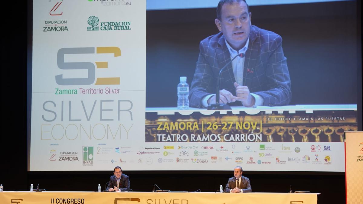 Requejo, durante la clausura del congreso &quot;silver economy&quot;