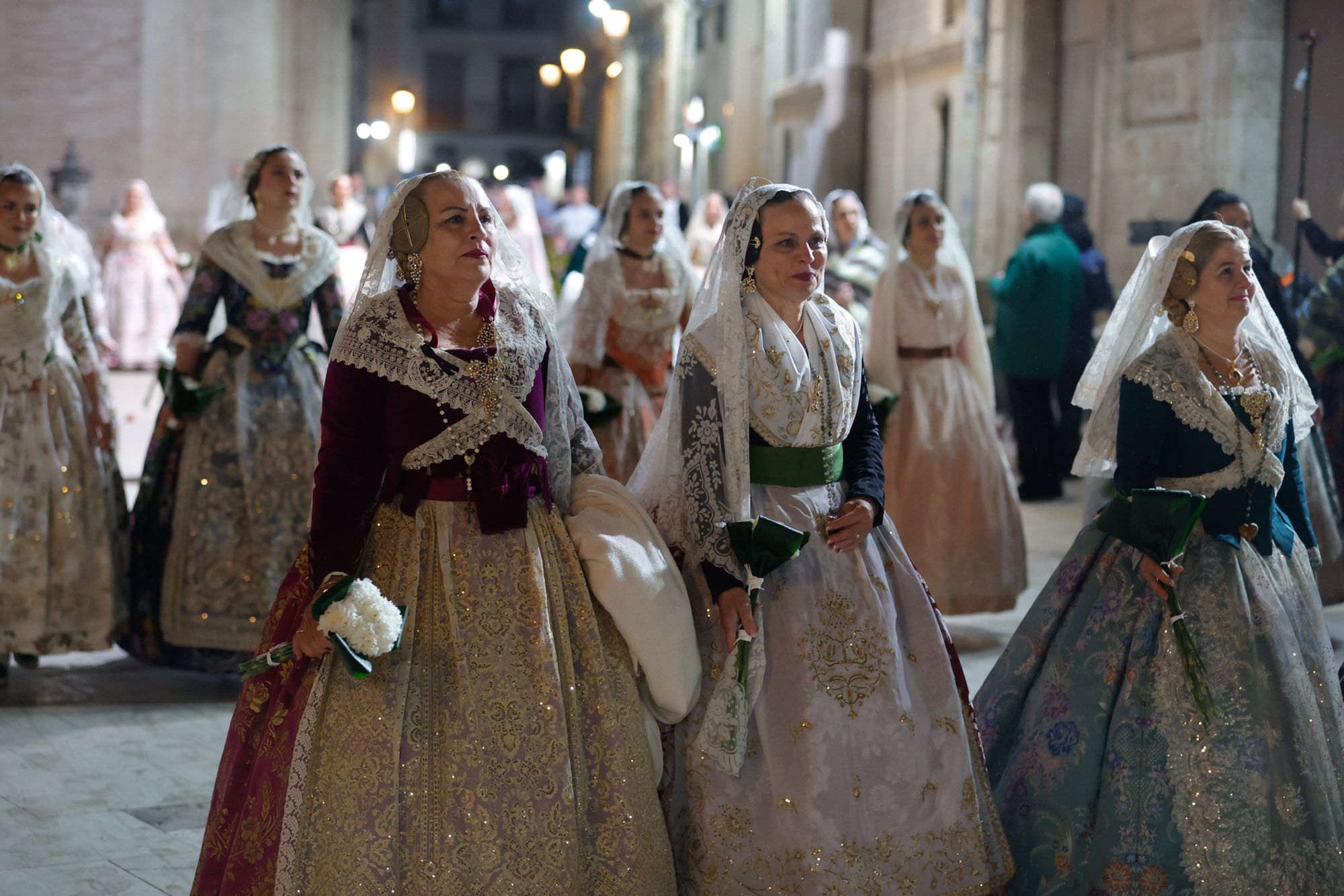 Todas las fotos de la Ofrenda del 17 de marzo por la calle San Vicente de 21:00 a 22:00 horas