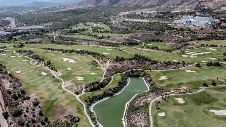 El Consell vende por 26,3 millones suelo de Terra Mítica por el que pagó 150