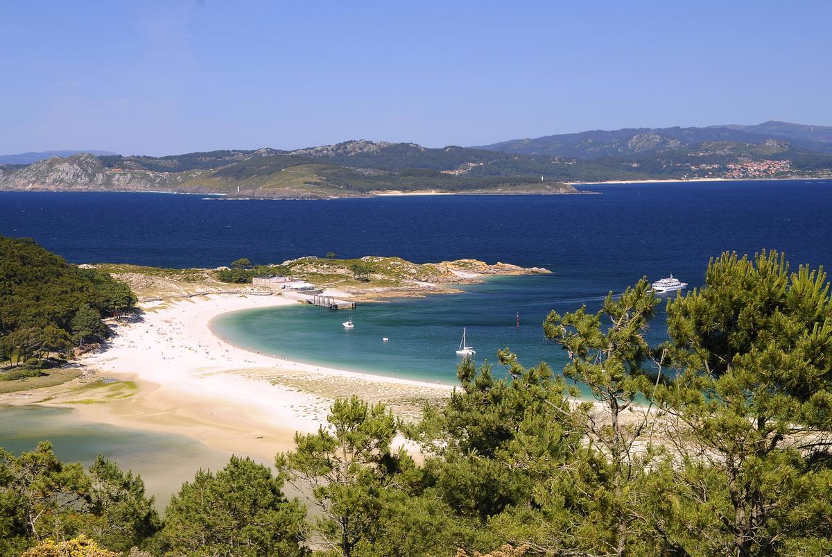 Es una de las mejores playas del mundo según los rankings y los medios internacionales