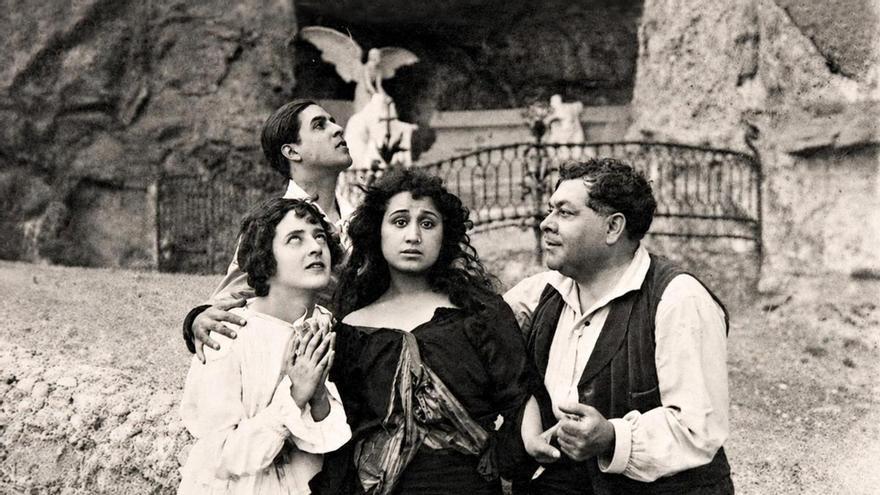 Montserrat, un esplèndid plató per al cinema mut català