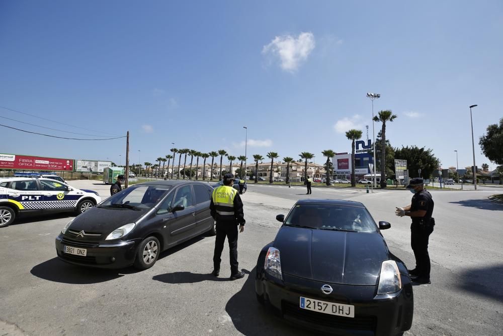 Controles de la Policía Local de Torrevieja para e