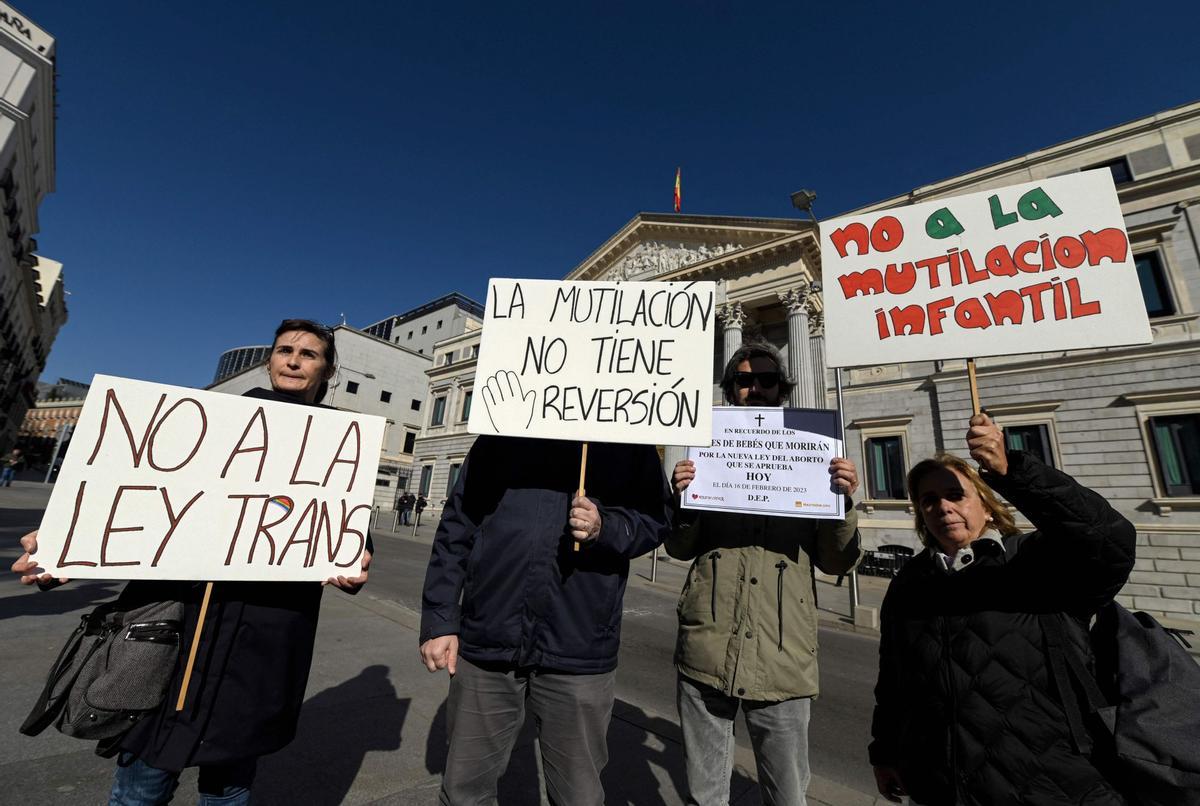 El Congreso aprueba la ley que deja de considerar enfermas a las personas trans