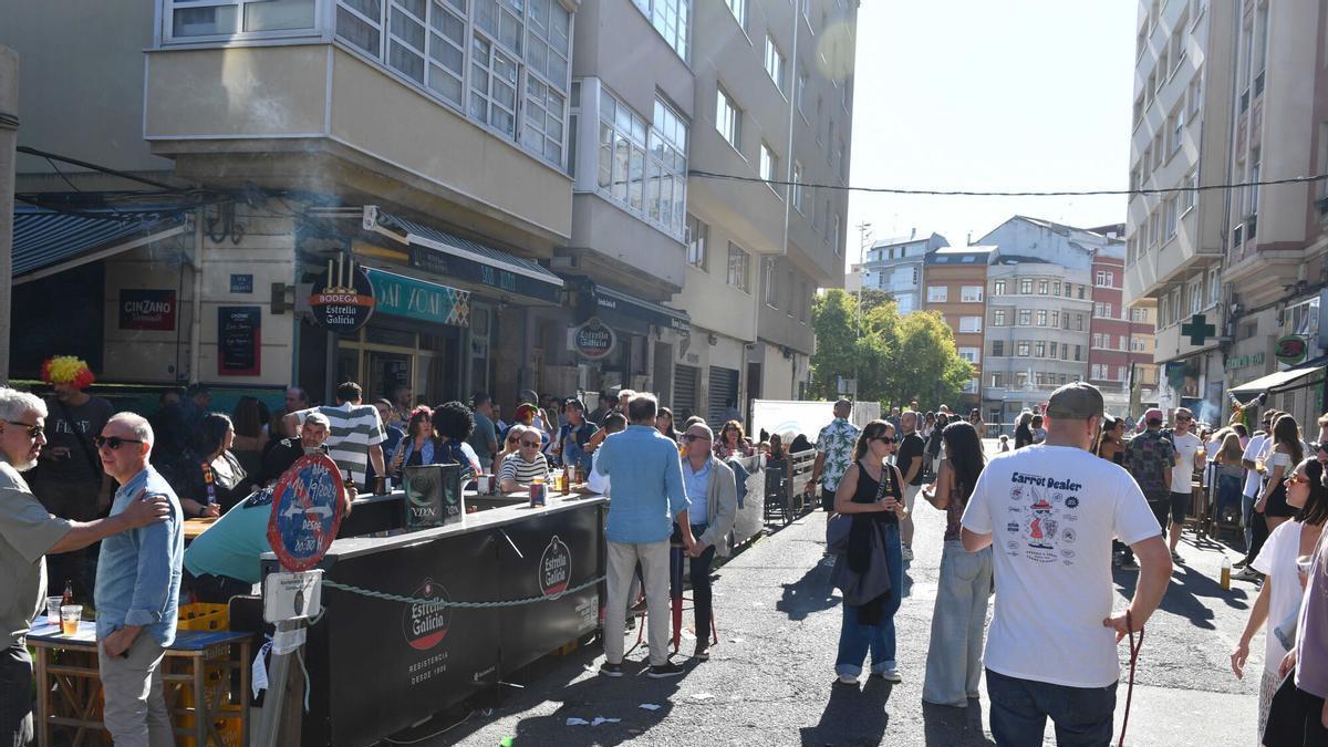 Barras en la calle durante una fiesta