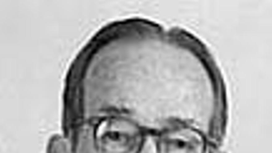 Griffin Bell, fiscal general de EEUU en el gobierno de Jimmy Carter (1977-1981) y promotor del fin del racismo en las escuelas en su estado natal de Georgia, falleció a los 90 años debido a un cáncer de páncreas, informó su familia al diario "Atlanta Journal".