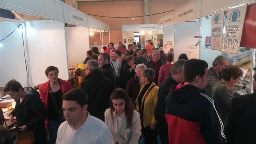 Más de 10.000 personas disfrutan de la amplia oferta de Expo Pinseque