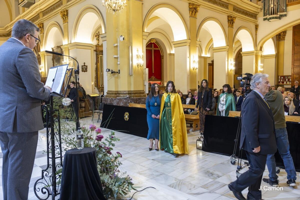 Estas son las mejores imágenes del pregón de la Semana Santa de Torrevieja a cargo de Eva Fernández Huéscar Estas son las mejores imágenes del pregón de la Semana Santa de Torrevieja a cargo de Eva Fernández Huéscar