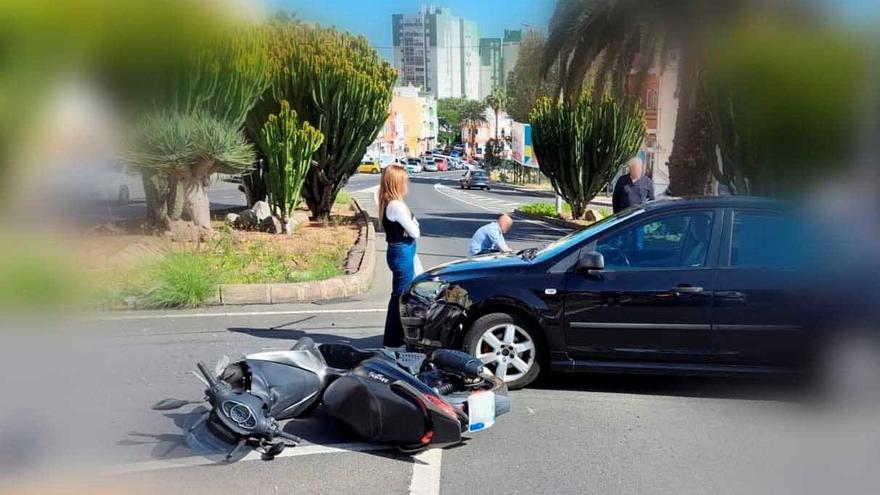Un motorista acaba herido en Las Palmas de Gran Canaria