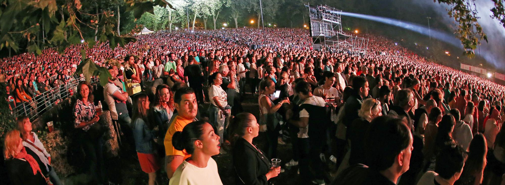 Vista general del Auditorio de Castrelos durante el concierto de Maná en 2018