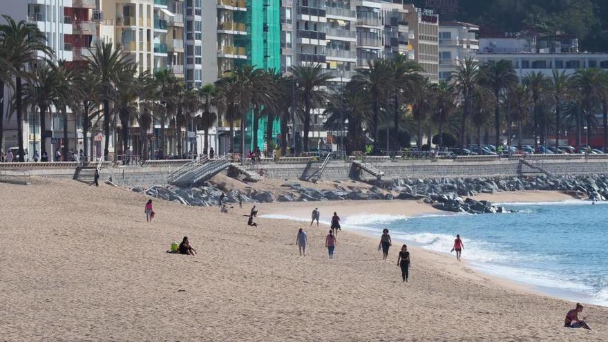 El Govern recomana als ajuntament que limitin el temps d&#039;estada a les platges més concorregudes