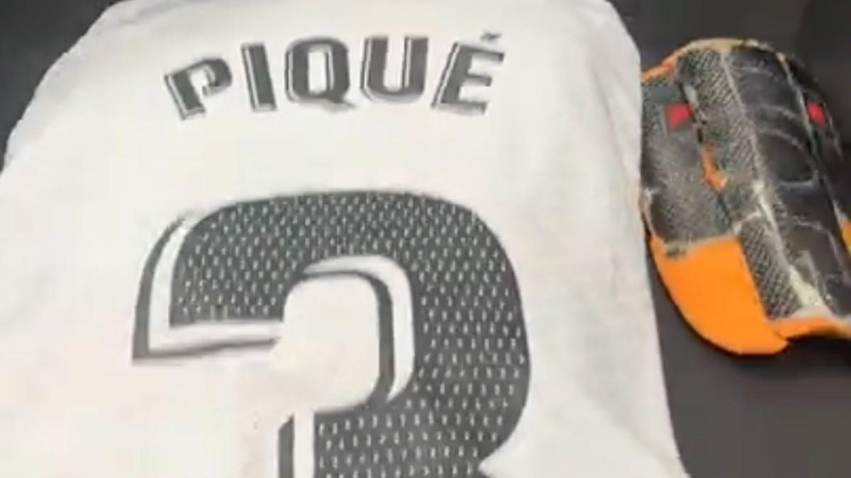 La última camiseta de Gerard Piqué como futbolista en activo