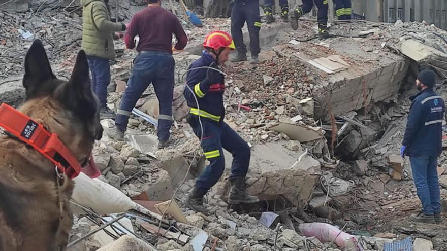 Ya en casa, el bombero de Zamora que viajó a Turquía: &quot;Hemos visto cosas terribles&quot;