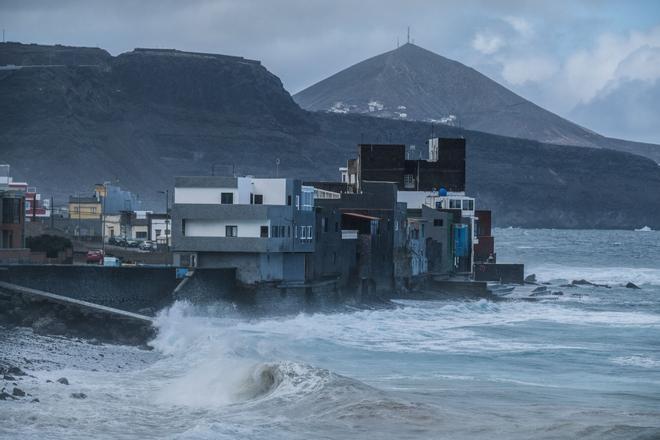 Oleaje en el norte de Gran Canaria (03/12/25)
