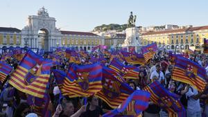 HInchas del Barça, este viernes en Lisboa.