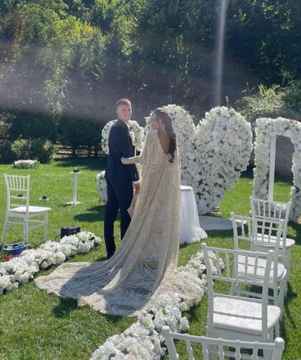 Bazdar, en su ceremonia de boda