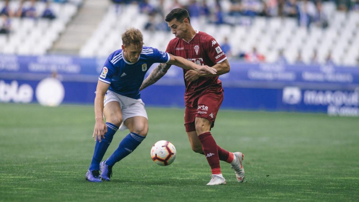 El Córdoba empata en Oviedo en un partido eléctrico (3-3)