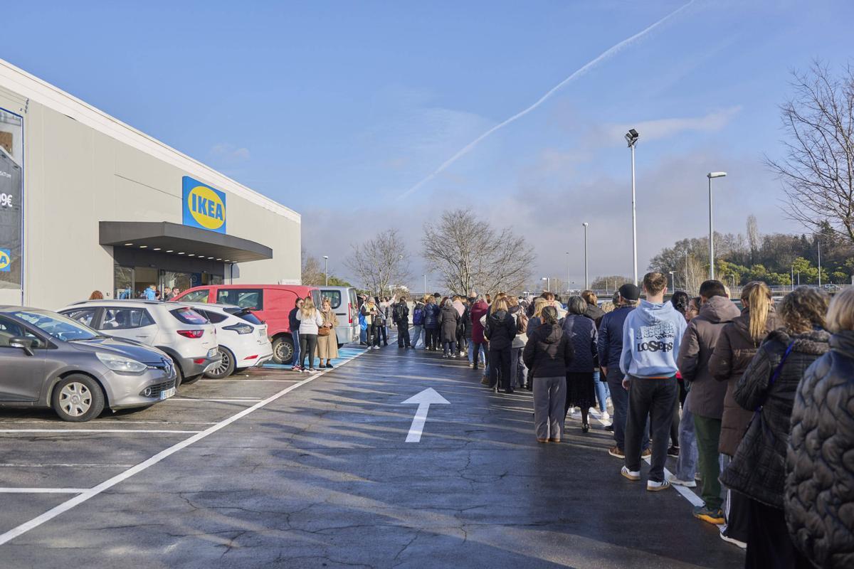Les fotos de la inauguració de l'IKEA de Girona