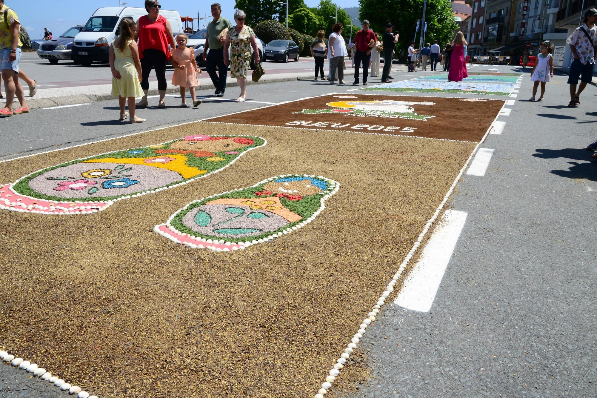 La fiesta de las alfombras florales del Corpus en Bueu (III)