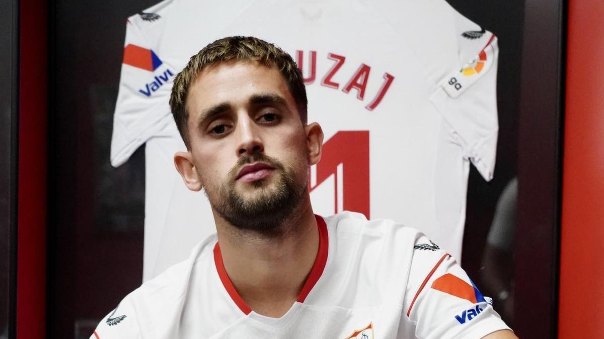 Januzaj en su presentación.