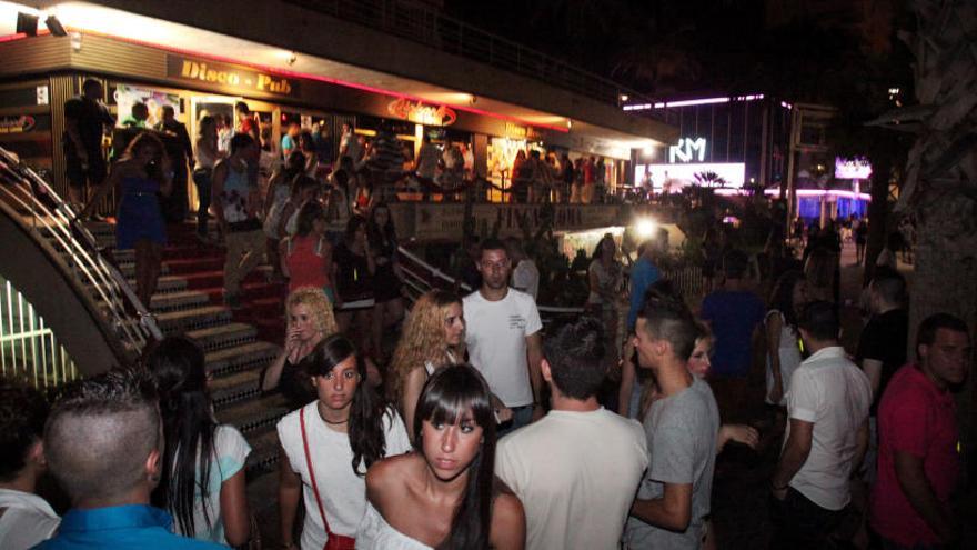 La discoteca de Benidorm que pedía camareras con &quot;tacones y sin novio&quot;, sancionada por Trabajo