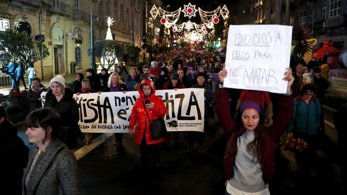 Manifestación conra la violencia a la mujer celebrada en noviembre del año pasado en Vigo. // J.Lores