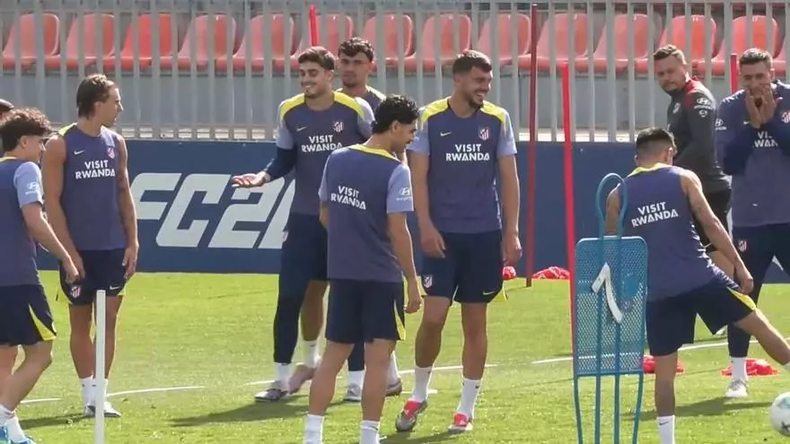 El Atlético de Madrid se prepara para jugar contra el Elche