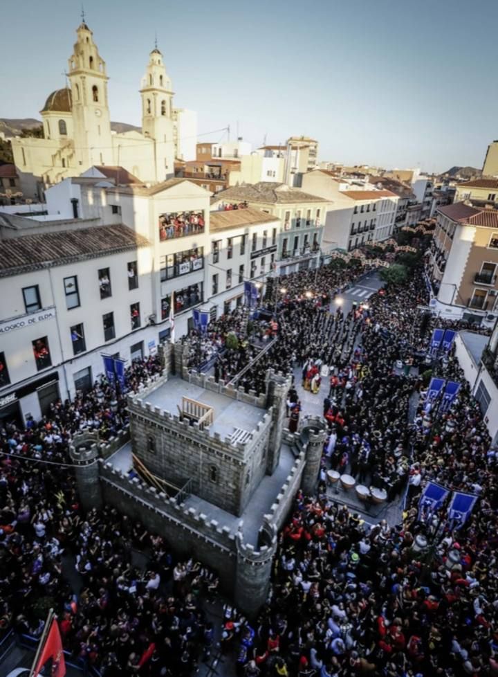 La fiesta estalla con "Idella"