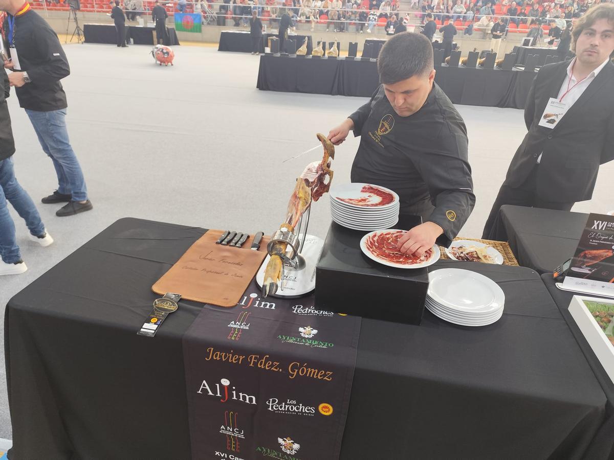 Villanueva de Córdoba acoge el campeonato de España de cortadores de jamón