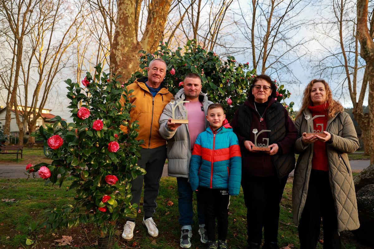 Vecinos de Rubiáns que participaron en el certamen en Vigo.