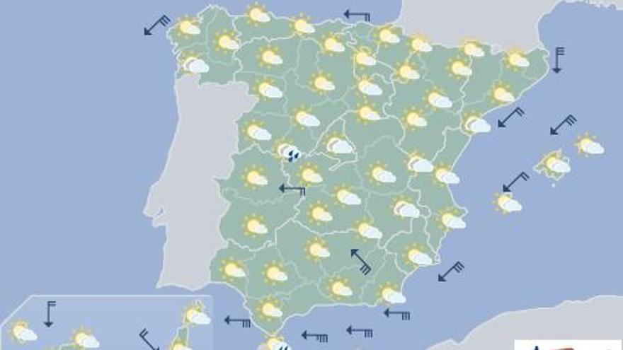 Nubes y claros en Canarias