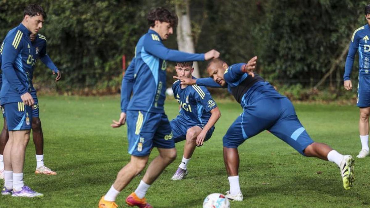 Por la izquierda, Viñas, Luengo, Enzo Pérez y Rondón, en El Requexón.   | IRMA COLLÍN