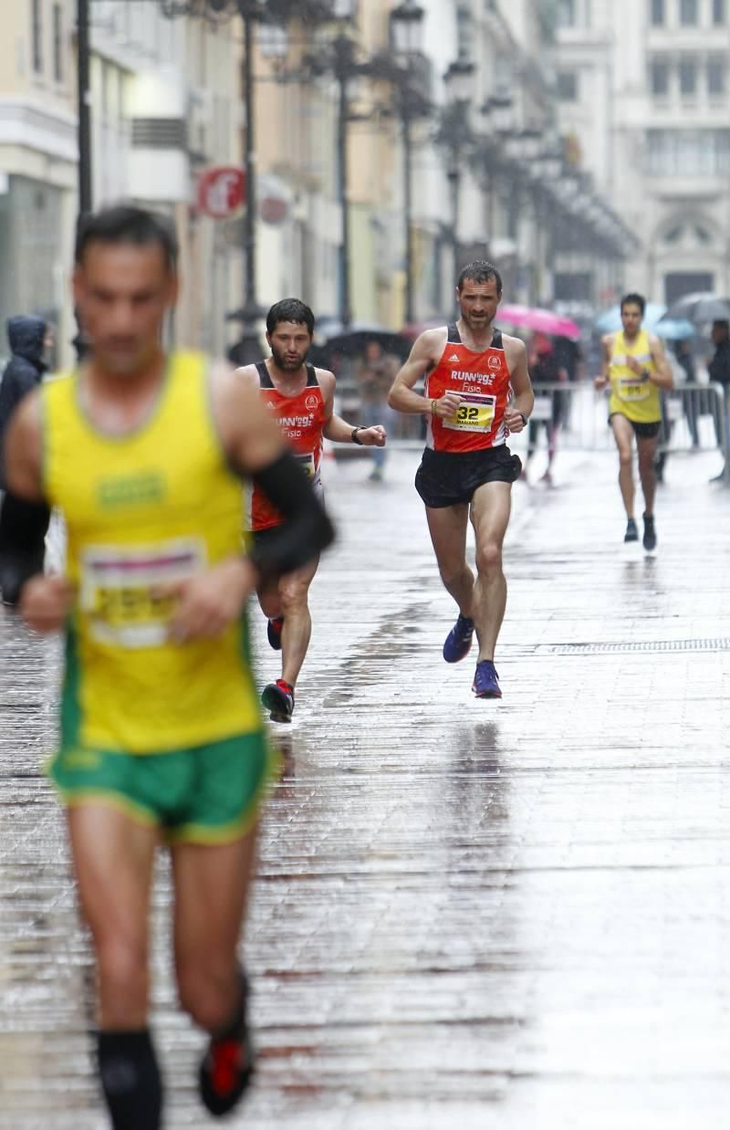 Las imágenes del XIX Medio Maratón de Zaragoza