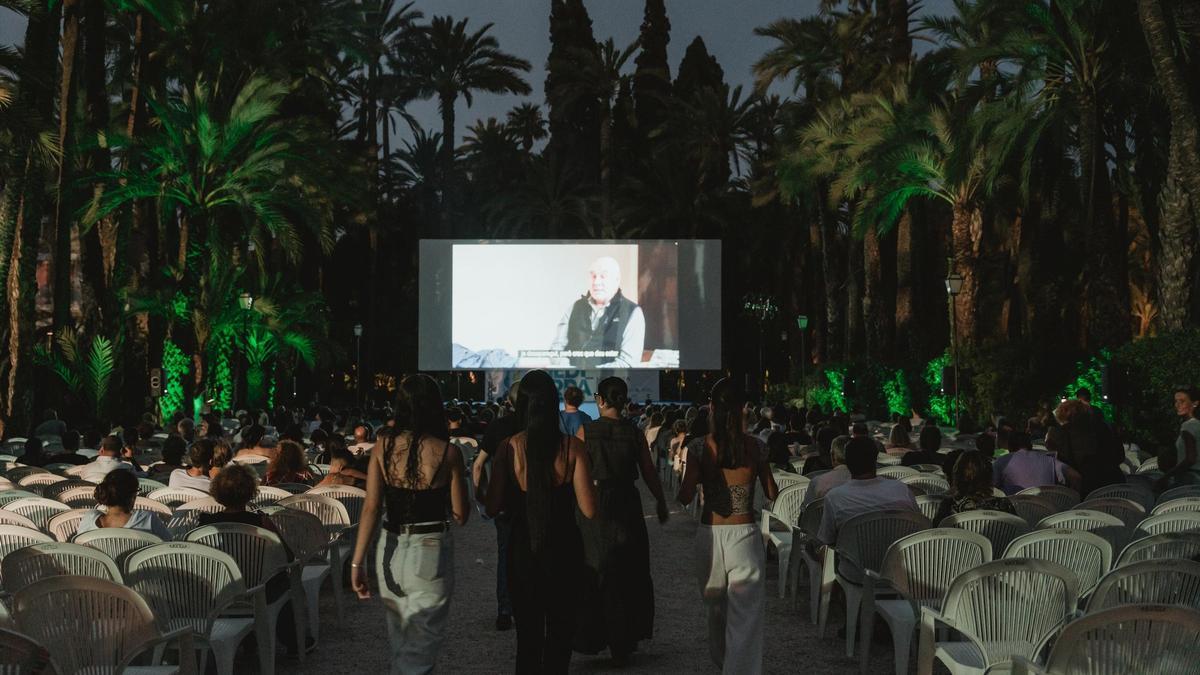 Un momento de las actividades del Festival de Cine de Elche en el Hort del Xocolater el pasado año