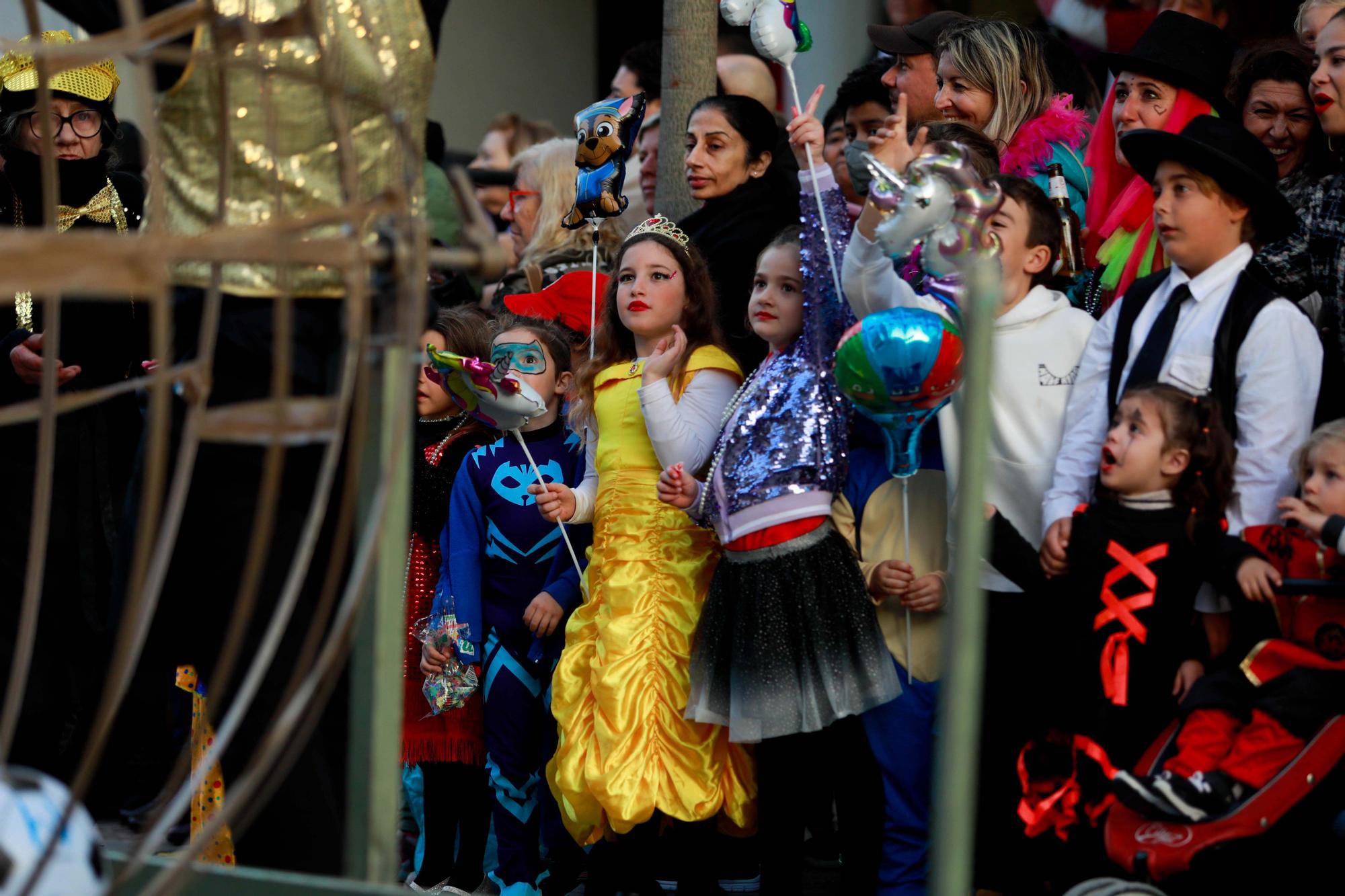 Todas las imágenes de la rúa de carnaval 2023 en Santa Eulària