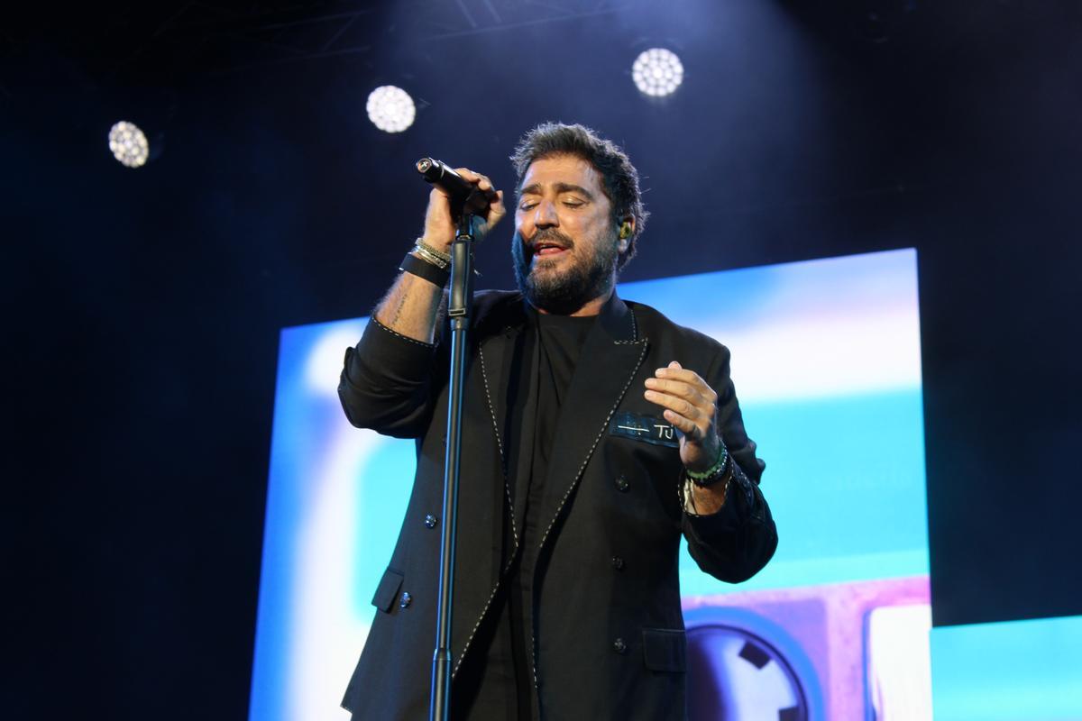 Fotogalería | Las imágenes del concierto de Antonio Orozco en Badajoz