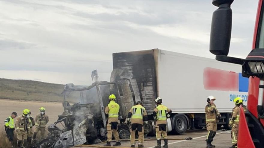 Jornada trágica en las carreteras aragonesas: cuatro muertos en dos accidentes en Pina de Ebro y en La Almolda